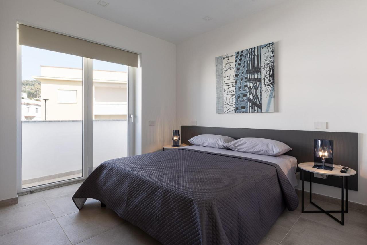 Oneweek Gaeta Suites And Apartments Екстер'єр фото