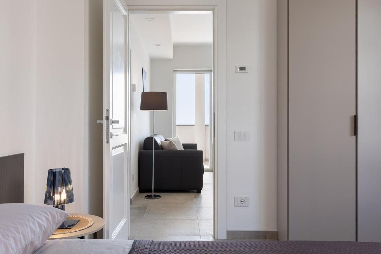 Oneweek Gaeta Suites And Apartments Екстер'єр фото
