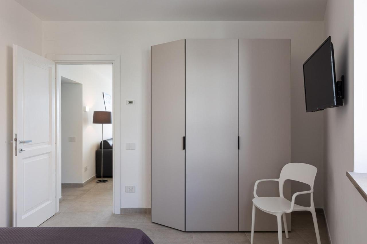 Oneweek Gaeta Suites And Apartments Екстер'єр фото